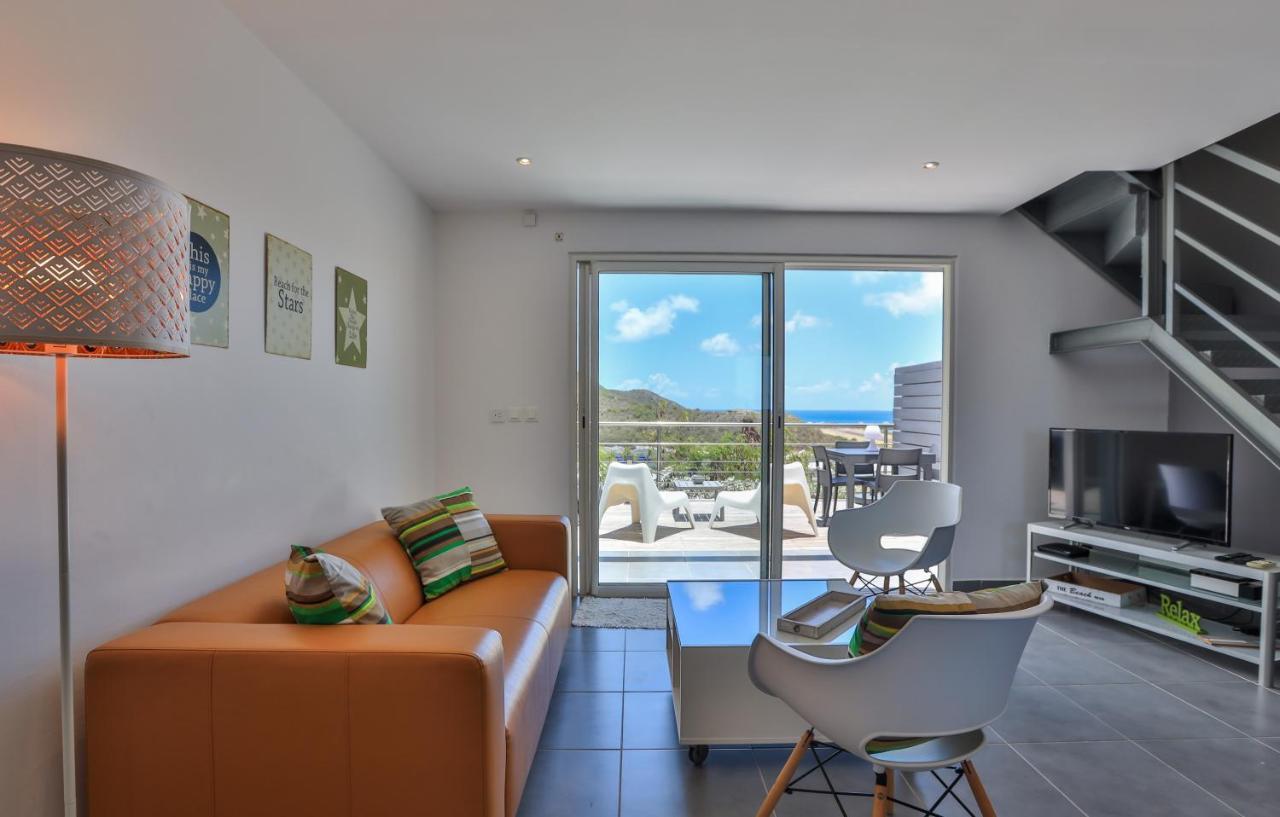 The Rock Apartment Cul de Sac Екстериор снимка