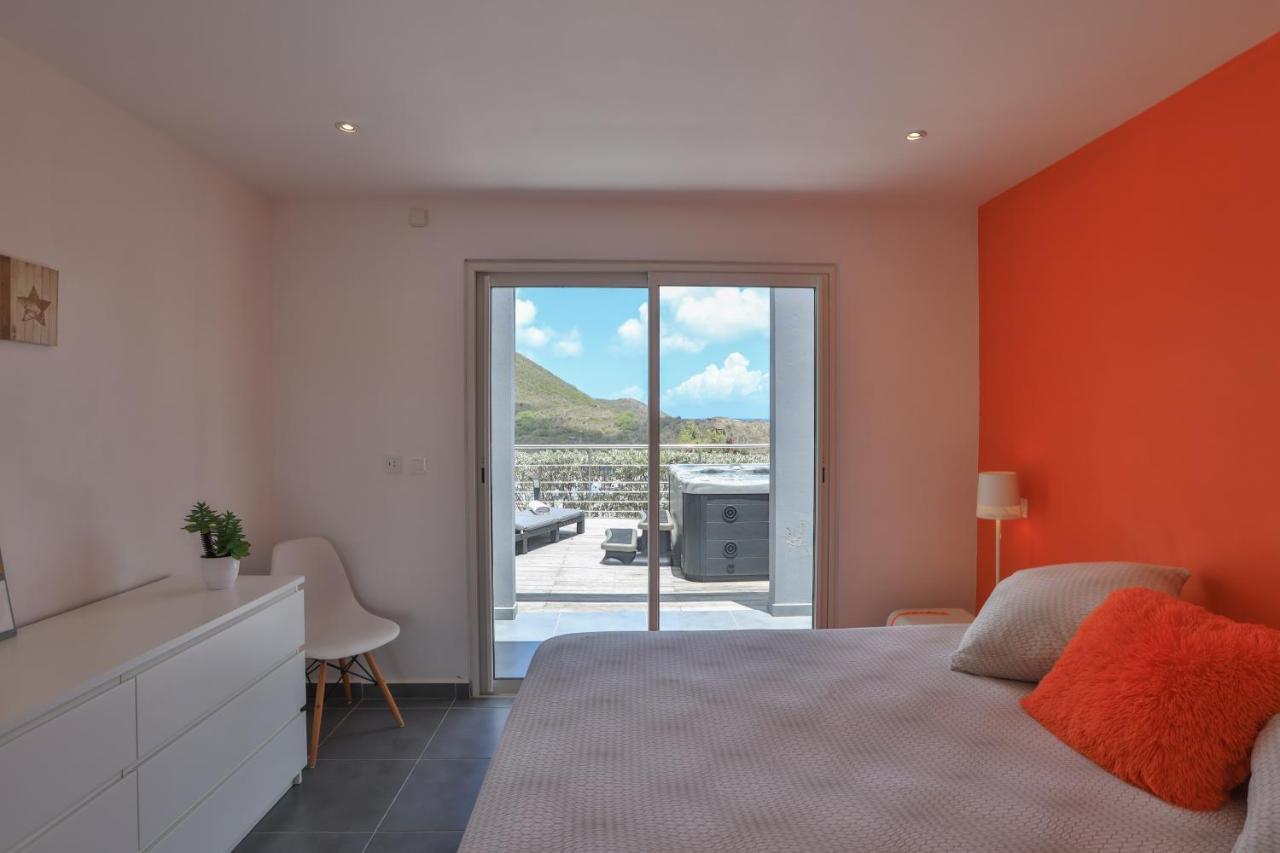The Rock Apartment Cul de Sac Екстериор снимка